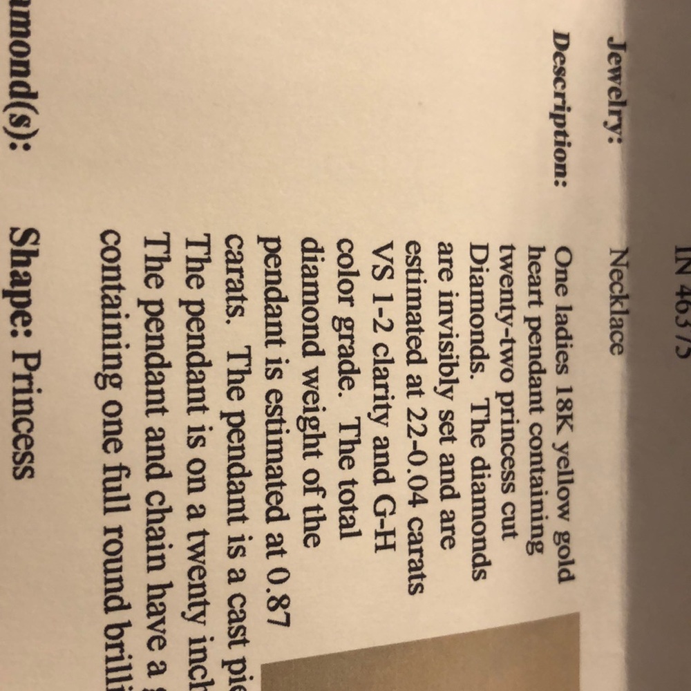 18K Gold Heart Pendant With 22 Diamonds - Picture 6 of 12